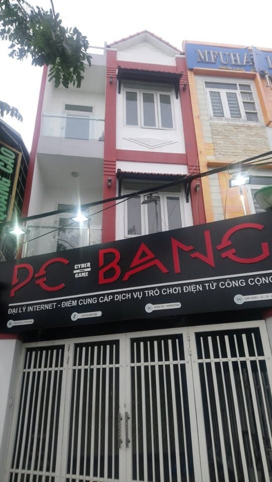 Nhà nguyên căn 3 tầng ngang 4.5m phù hợp kinh doanh gần trường học, cơ quan tuyến đường 2/9