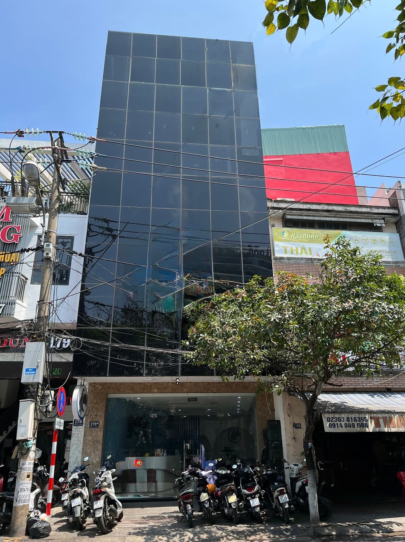 Nhà nguyên căn 5 tầng đường Triệu Nữ Vương, diện tích 122m2 mỗi tầng, phù hợp kinh doanh có thang máy