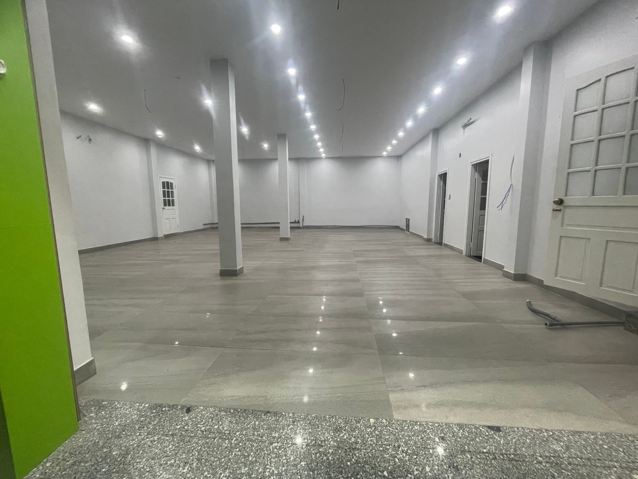 Mặt bằng kinh doanh riêng biệt 121m² tại Trần Cao Vân ngang 11m - Ảnh 3