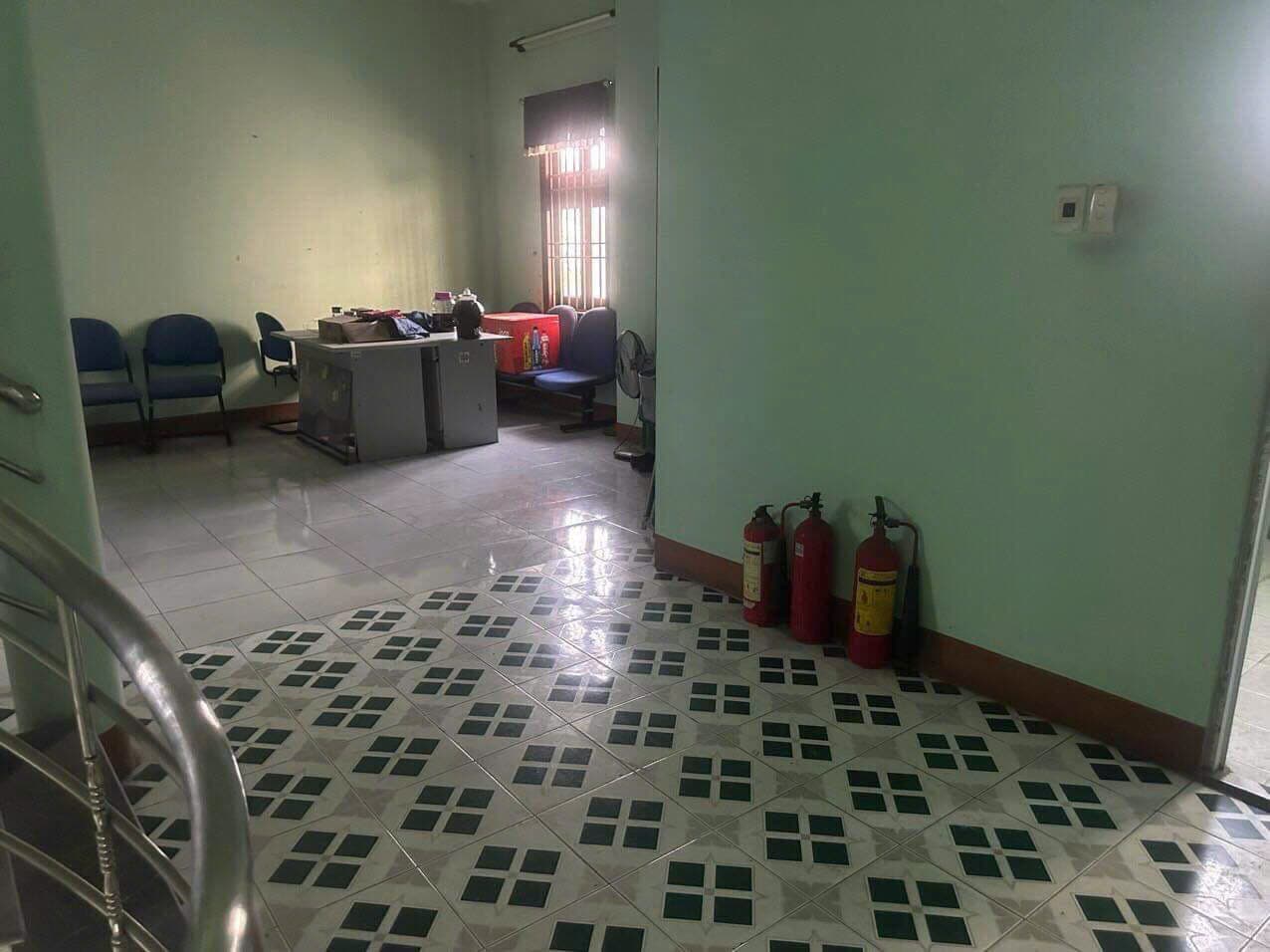 Nhà 2 tầng tại Ngô Quyền 