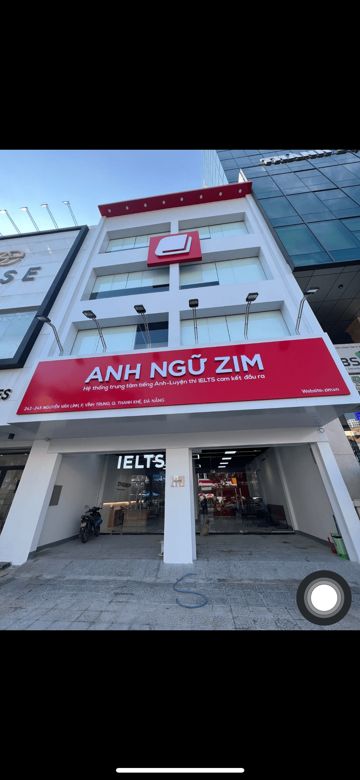 Nhà nguyên căn 4 tầng diện tích 198m2, phù hợp để ở hoặc kinh doanh