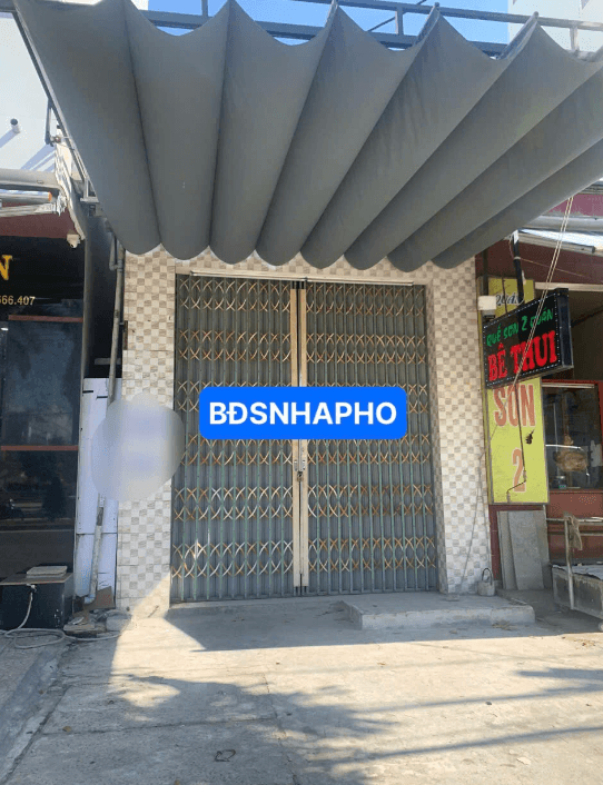 Nhà nguyên căn 2 tầng nở hậu rộng rãi, phù hợp kinh doanh