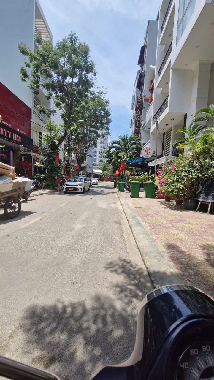 Nhà nguyên căn 2 tầng đường An Thượng 32, diện tích 86.4m², phù hợp kinh doanh
