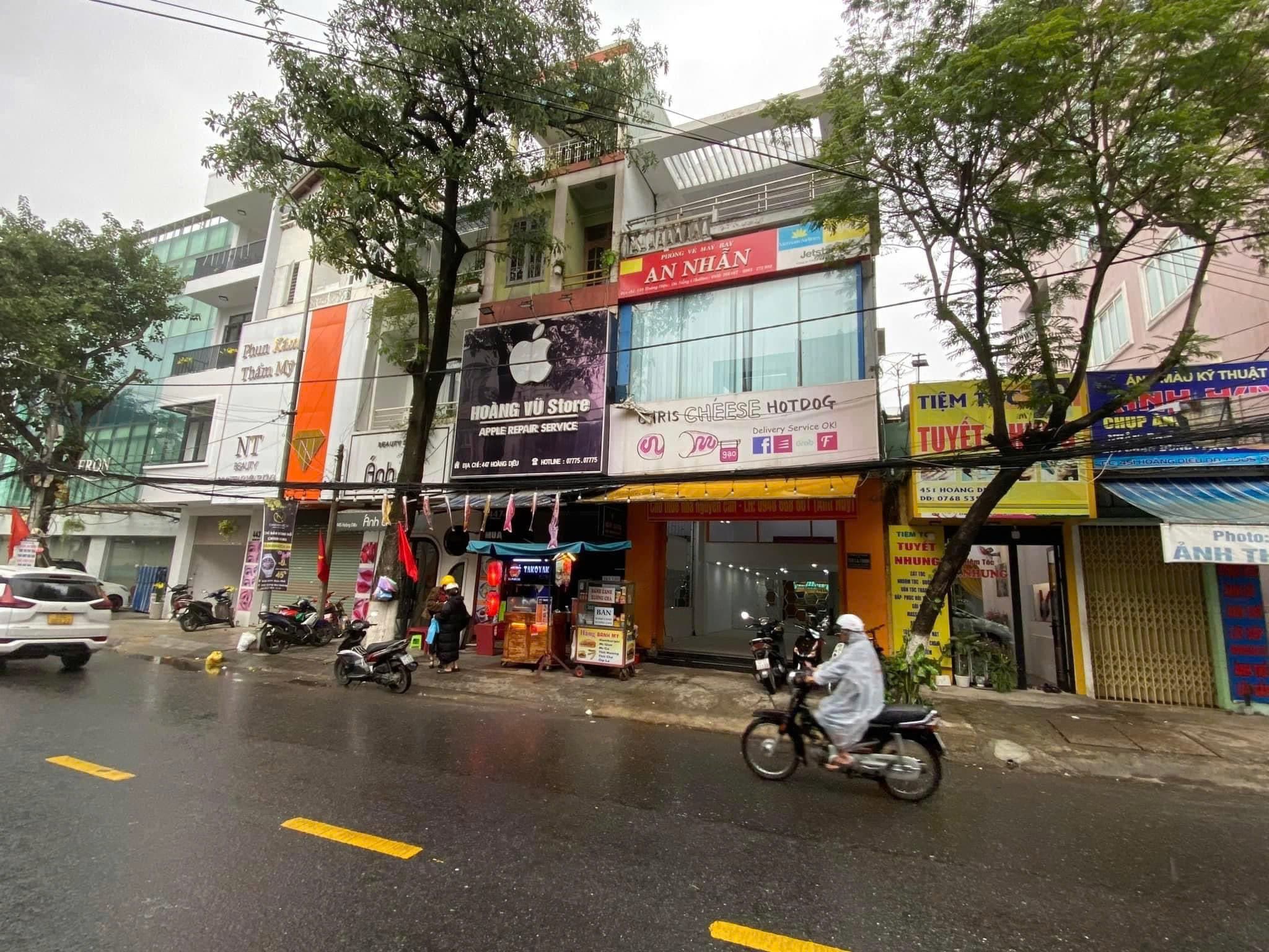 Nhà 3 tầng 1 lửng tai Hoàng Diệu