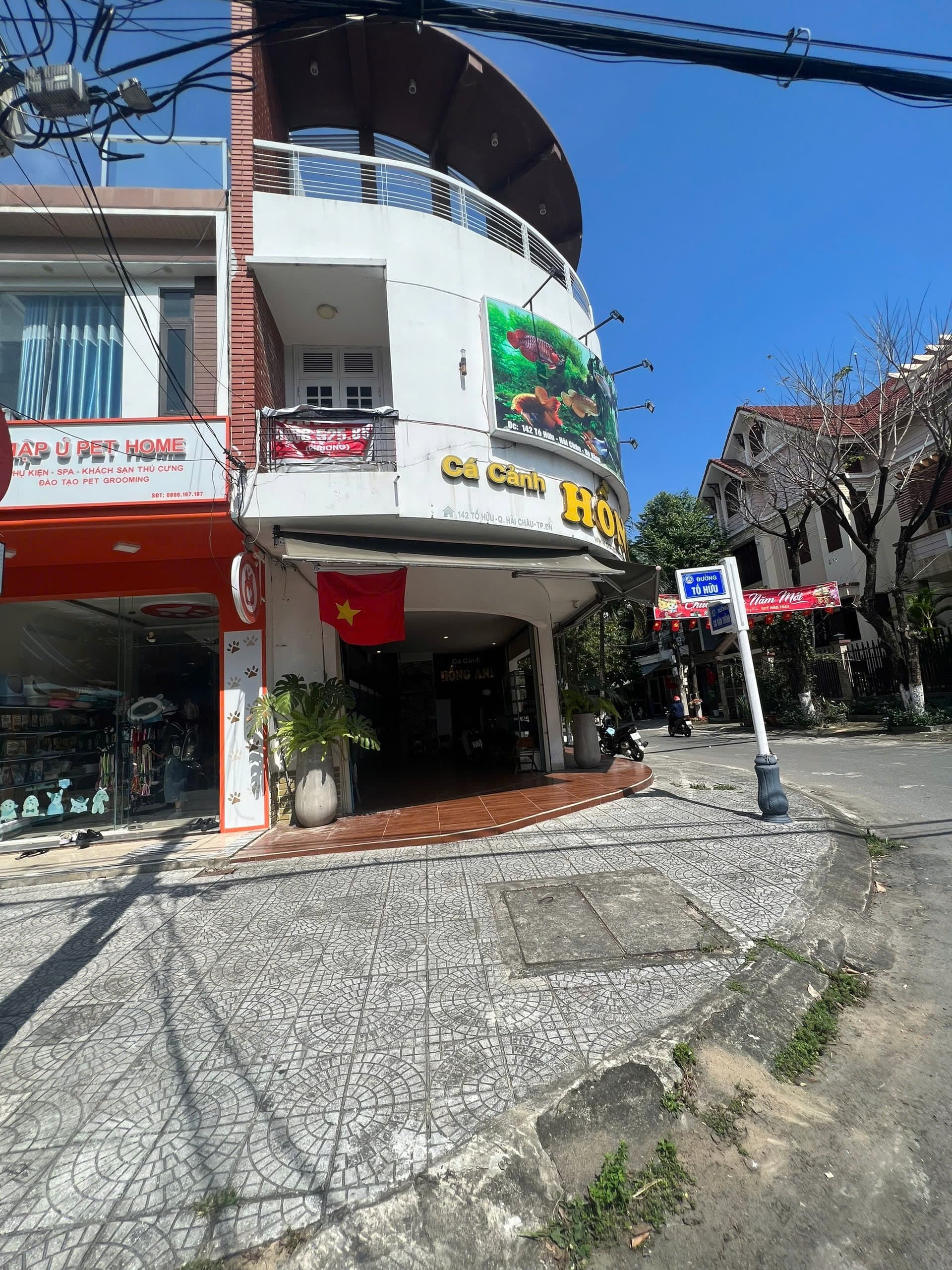 Nhà 3 tầng tại Tố Hữu, mỗi tầng 80m2, trống suốt tầng 1 phù hợp kinh doanh