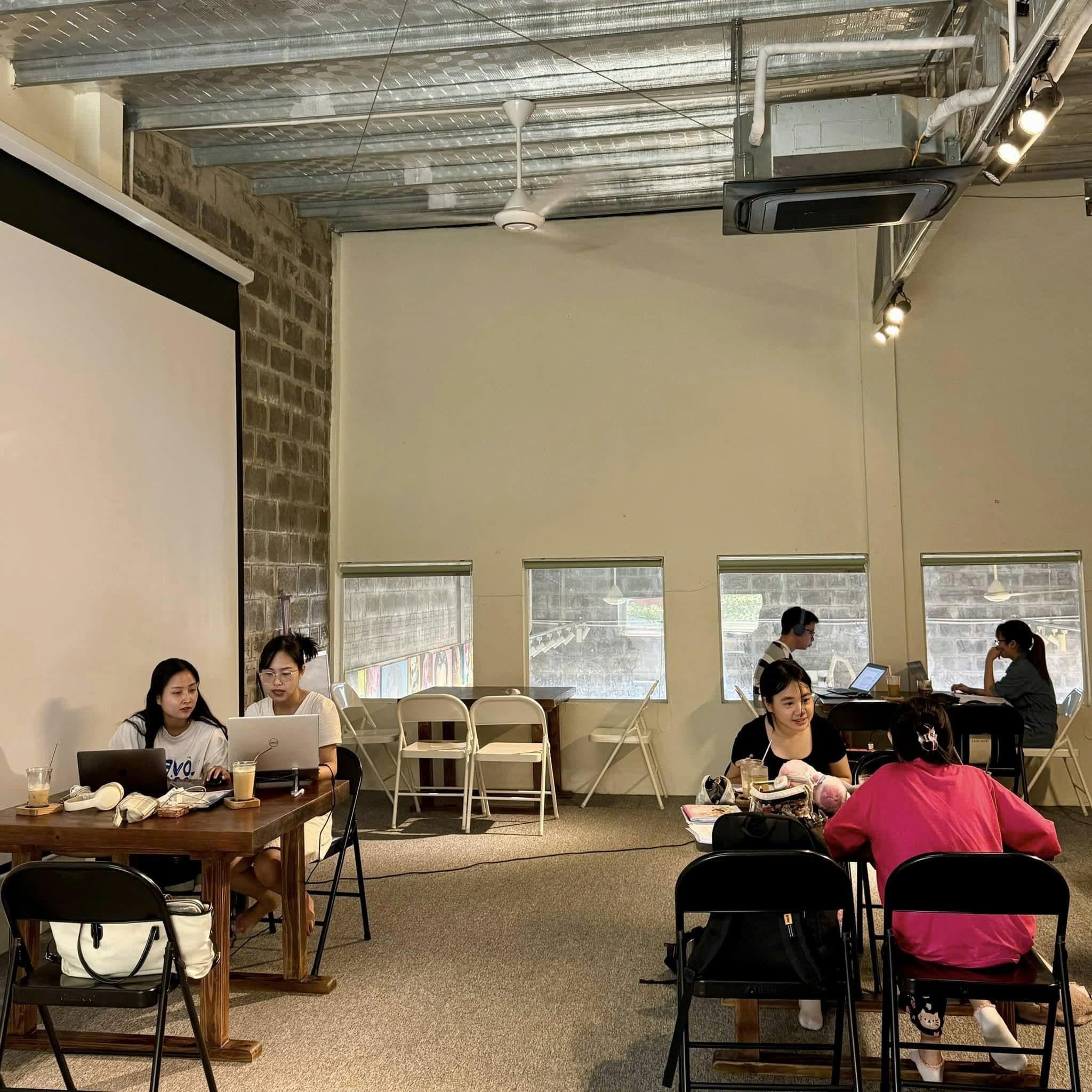 Mặt bằng trống suốt 2 tầng tại Lê Lợi, diện tích 400m2, phù hợp văn phòng hoặc kinh doanh