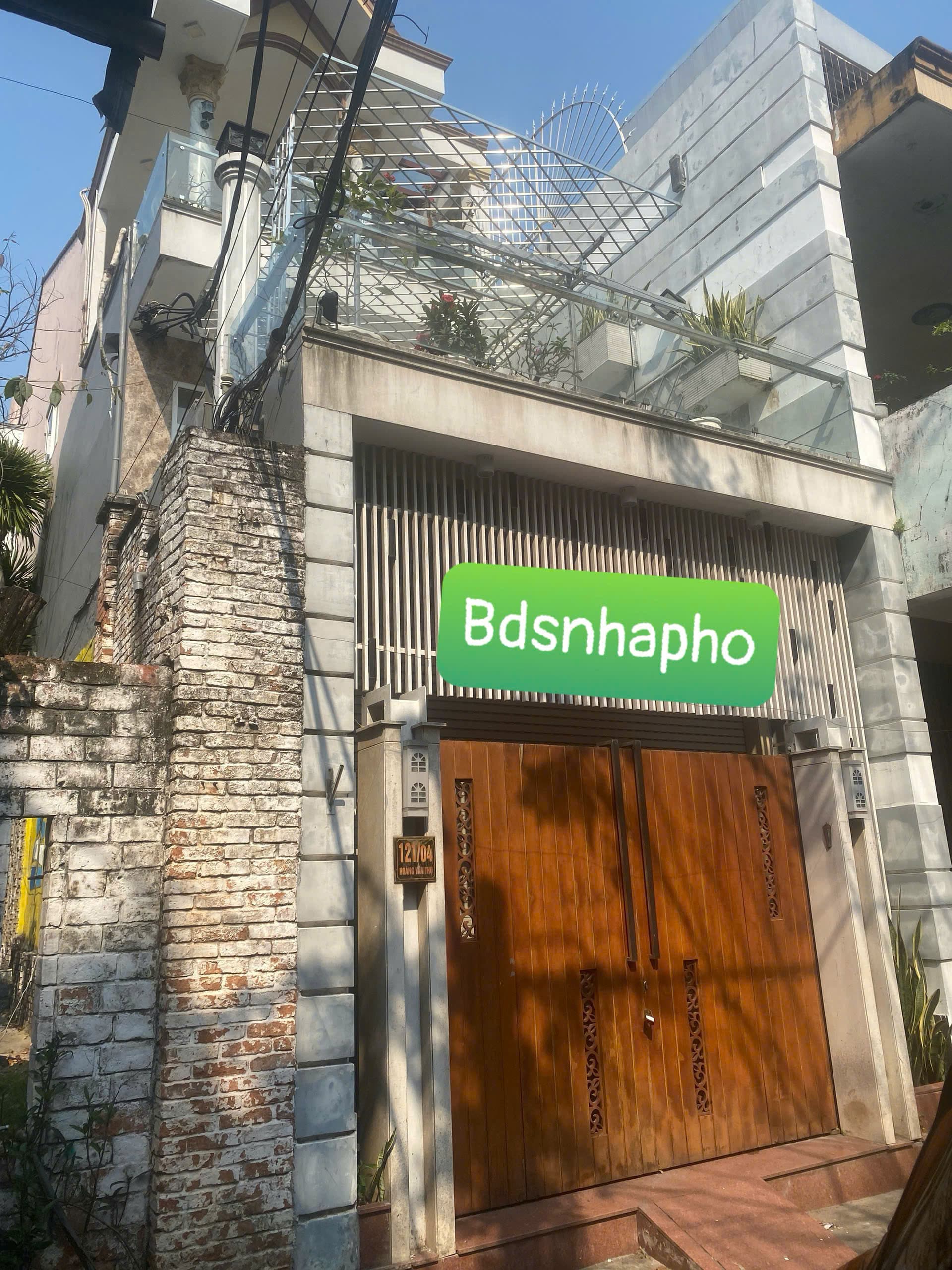 Nhà nguyên căn 3 tầng diện tích 135m² tại Hoàng Văn Thụ, phù hợp kinh doanh