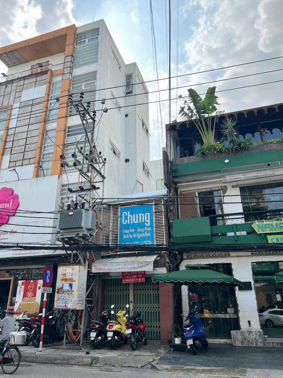 Mặt bằng kinh doanh 15m2 2 tầng, có nhà vệ sinh trên lầu, không cho ăn uống