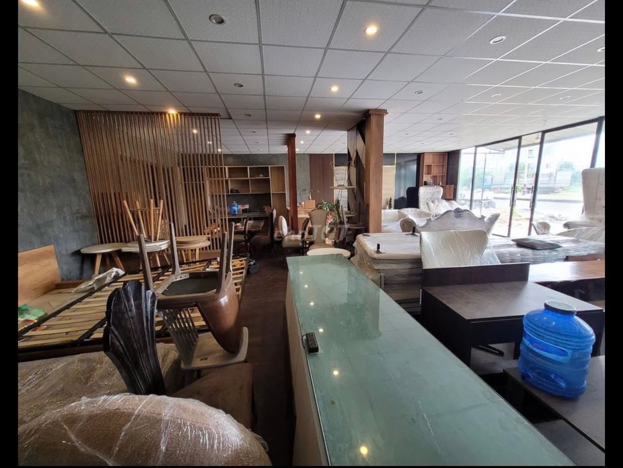 KHO XƯỞNG ĐƯỜNG NGUYỄN AN NINH