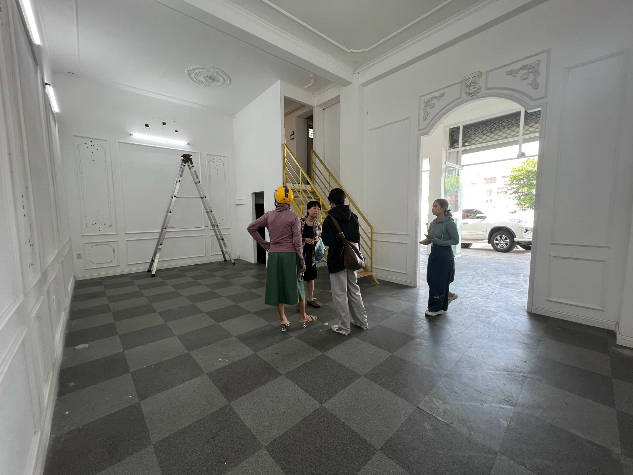 Nhà 3 tầng lô góc tại Điện Biên Phủ, diện tích 72m2, phù hợp kinh doanh đa ngành - Ảnh 3