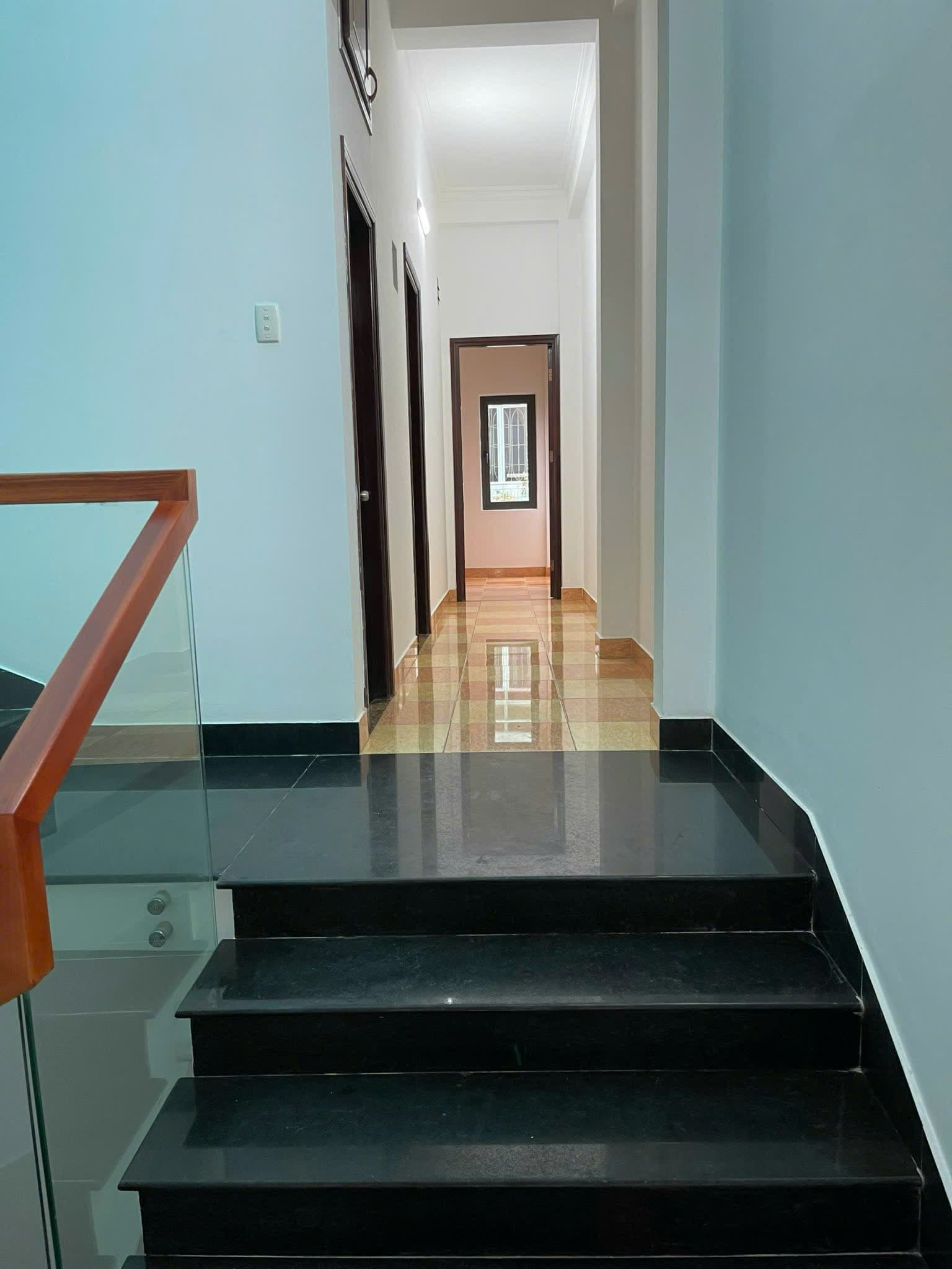 Nhà nguyên căn 3 tầng đường Chi Lăng  - Ảnh 10