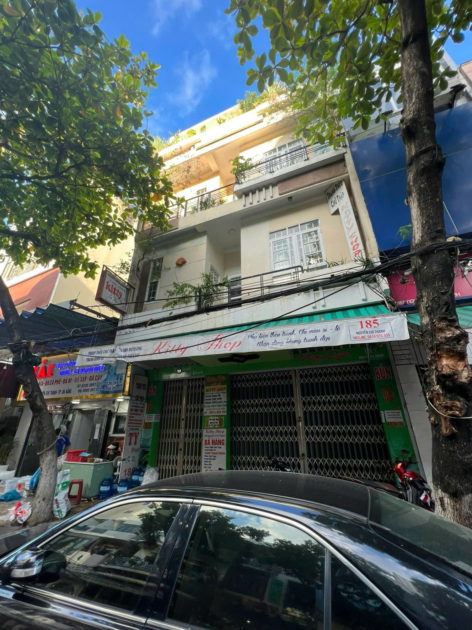 Nhà nguyên căn 3 tầng đường Nguyễn Chí Thanh, phù hợp kinh doanh