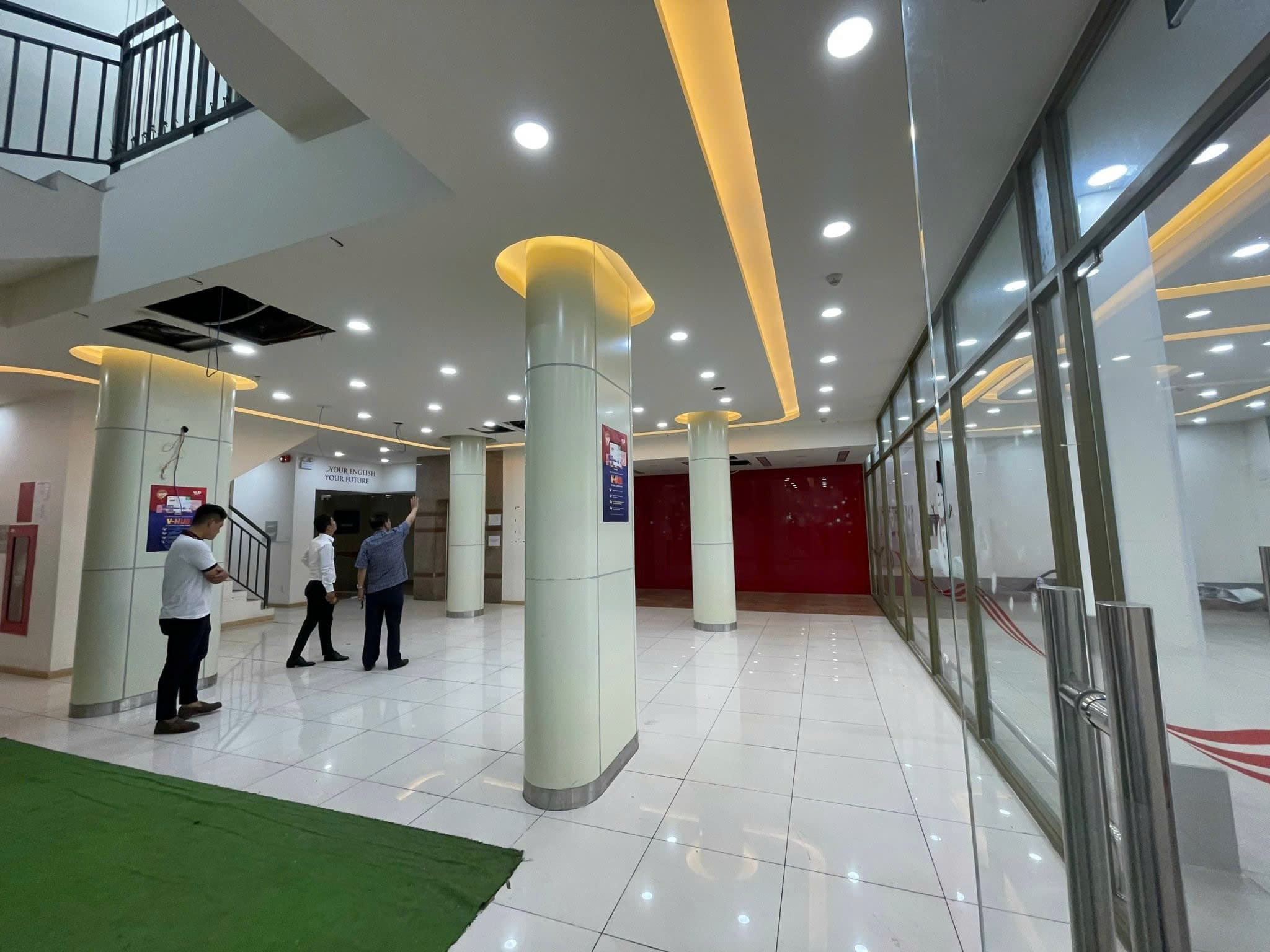 Nhà nguyên căn 7 tầng có thang máy tại Nguyễn Tri Phương, quận Hải Châu