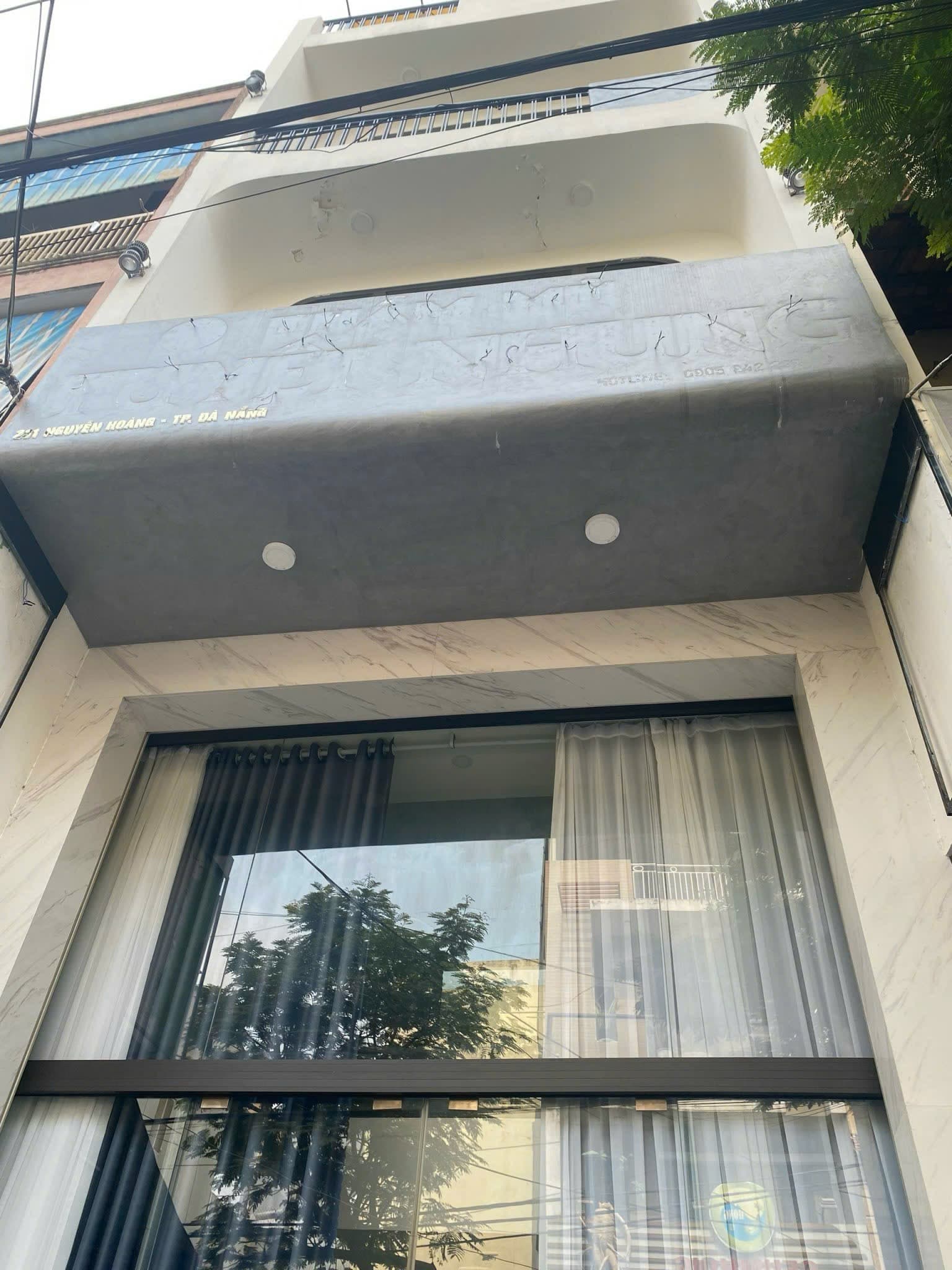 Nhà nguyên căn 4x11m tại Nguyễn Hoàng, Hải Châu, phù hợp ở và kinh doanh