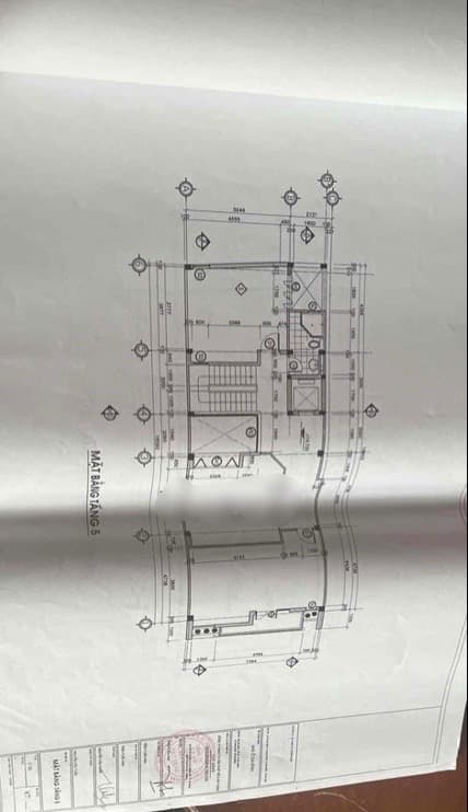 Nhà nguyên căn 5 tầng đường Lê Duẩn, diện tích 135m2, phù hợp kinh doanh và văn phòng - Ảnh 3