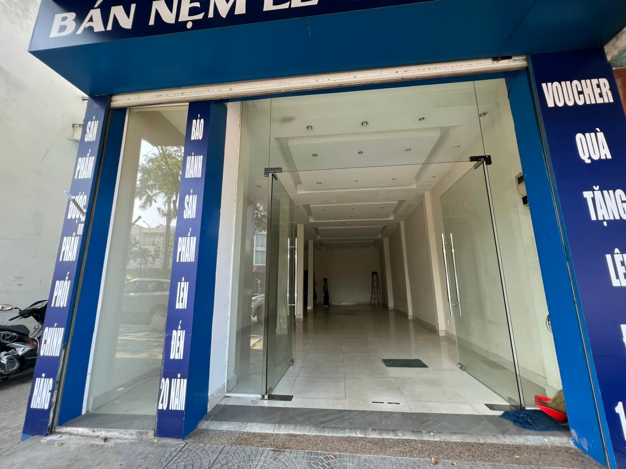 Mặt bằng kinh doanh 3 tầng đường Điện Biên Phủ, diện tích 5,5x100m, phù hợp kinh doanh