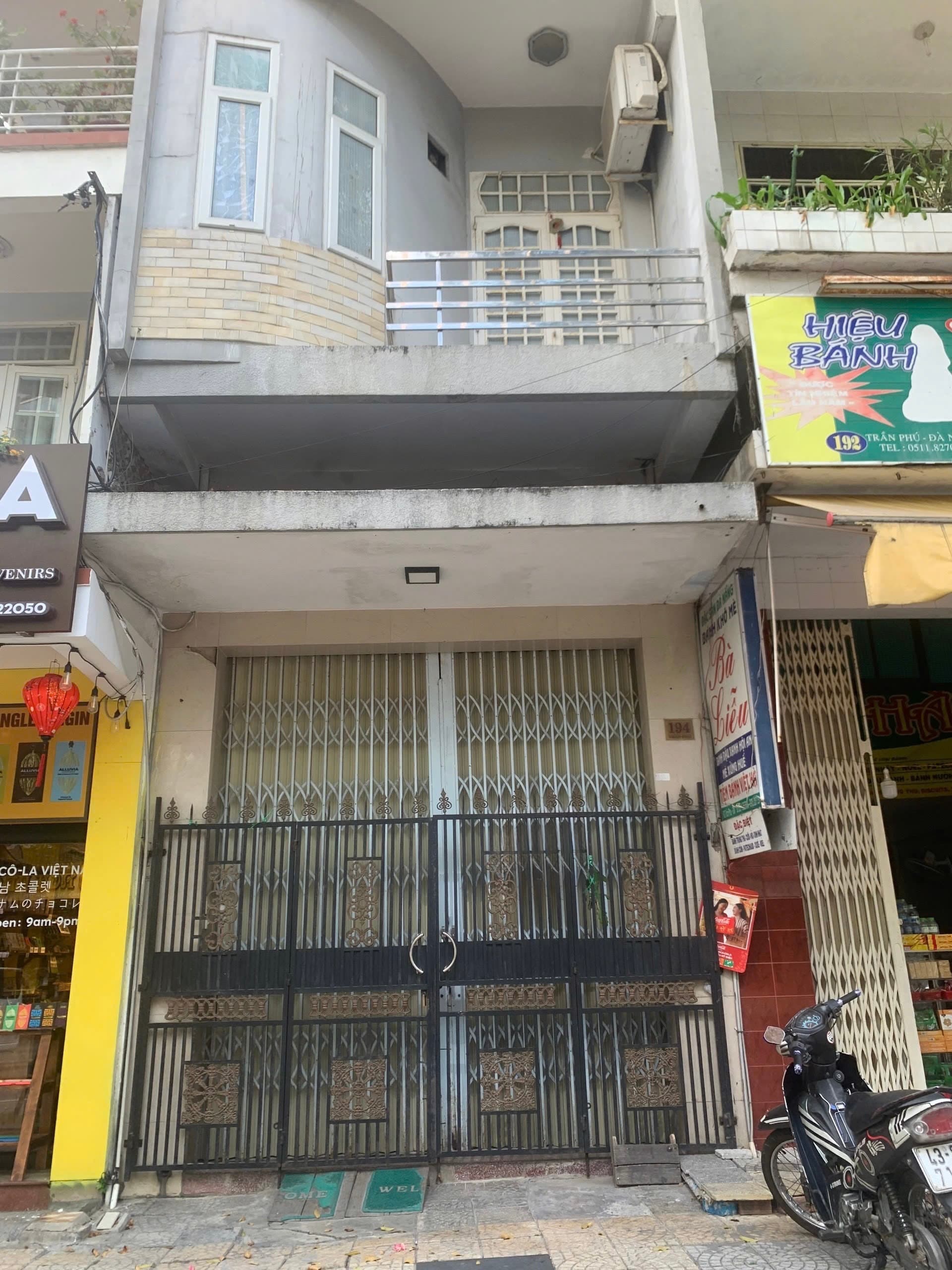 Nhà nguyên căn 3 tầng đường Trần Phú, quận Hải Châu, diện tích 80m², phù hợp kinh doanh ngay khu nhà thờ con Gà