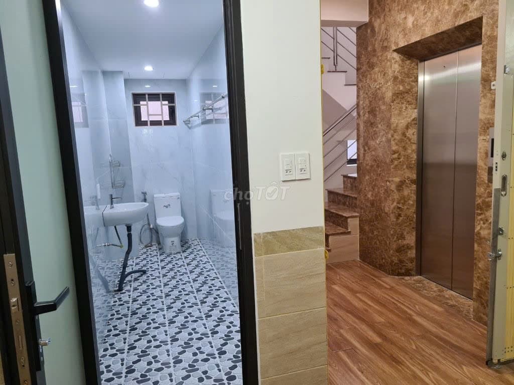 Mặt bằng kinh doanh 200m2 tại Phan Đăng Lưu, phù hợp văn phòng hoặc cửa hàng - Ảnh 4