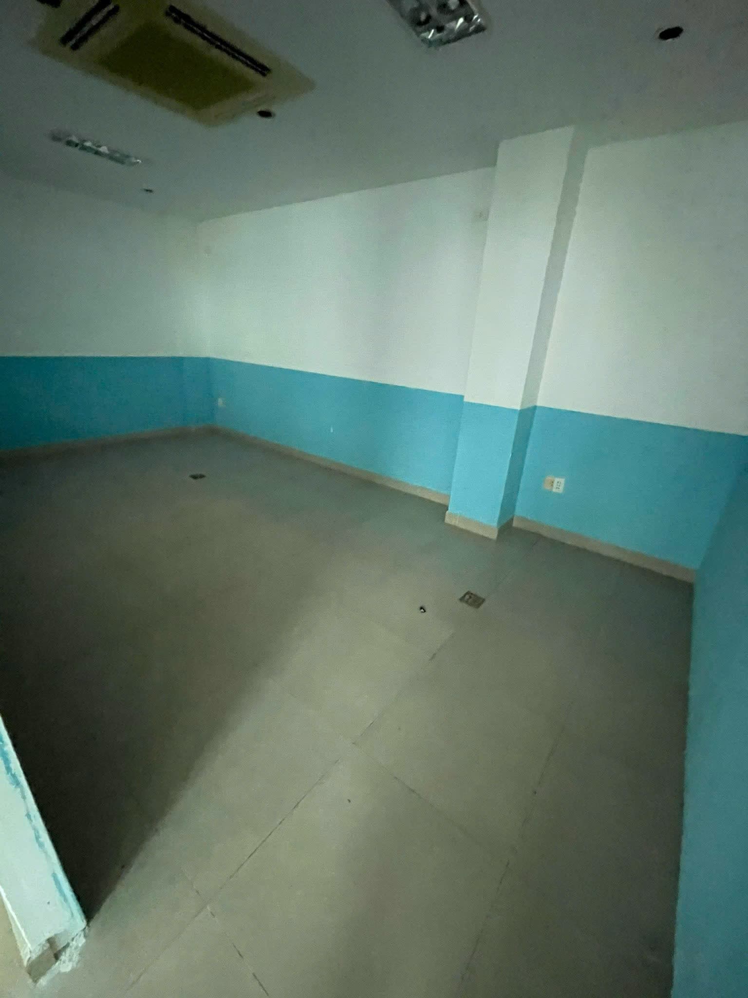 Nhà nguyên căn 3 tầng đường 2 tháng 9, quận Hải Châu, diện tích 144m² - Ảnh 5