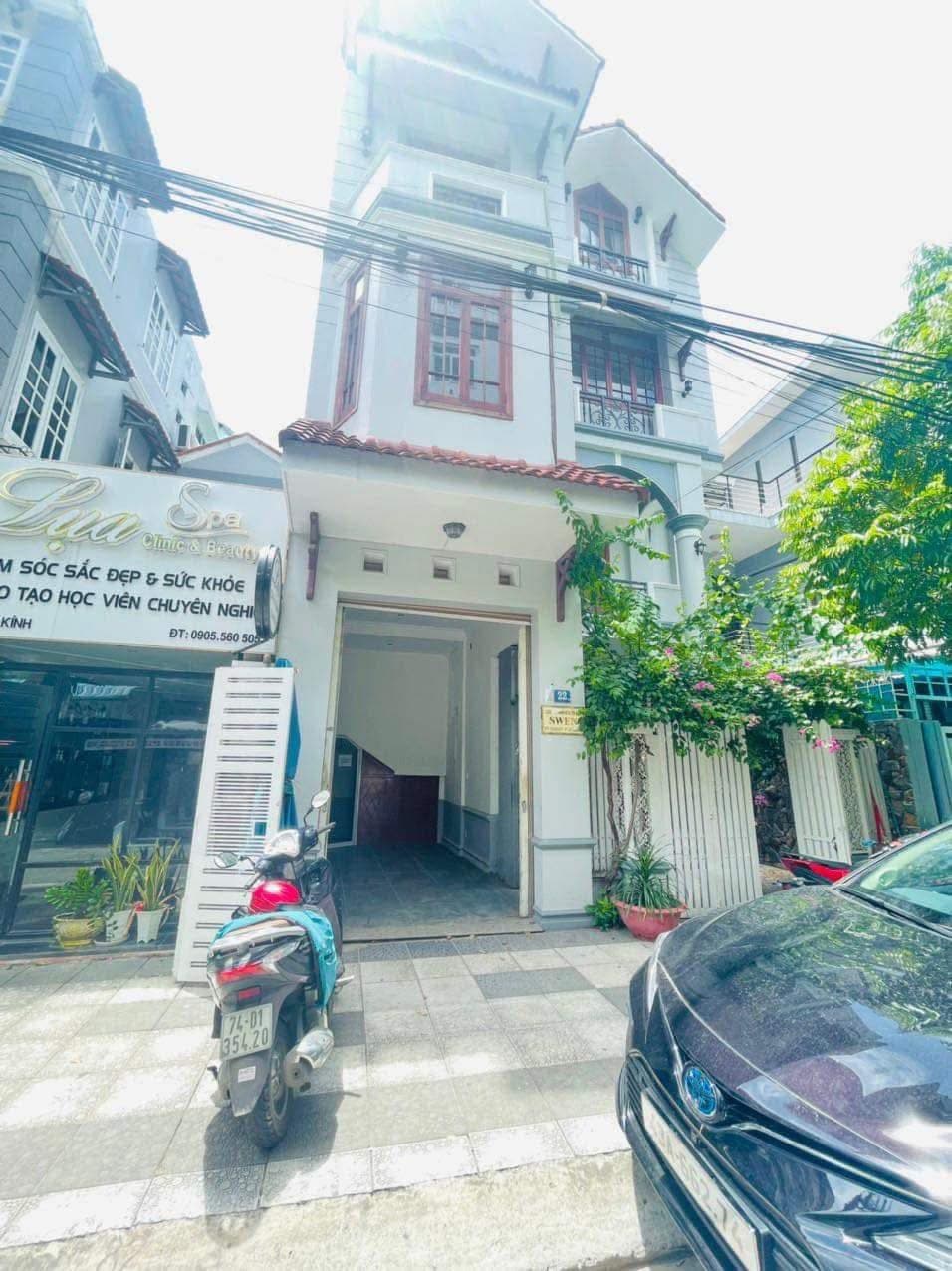 Nhà nguyên căn 3 tầng đường Đặng Tử Kính, phù hợp ở và văn phòng