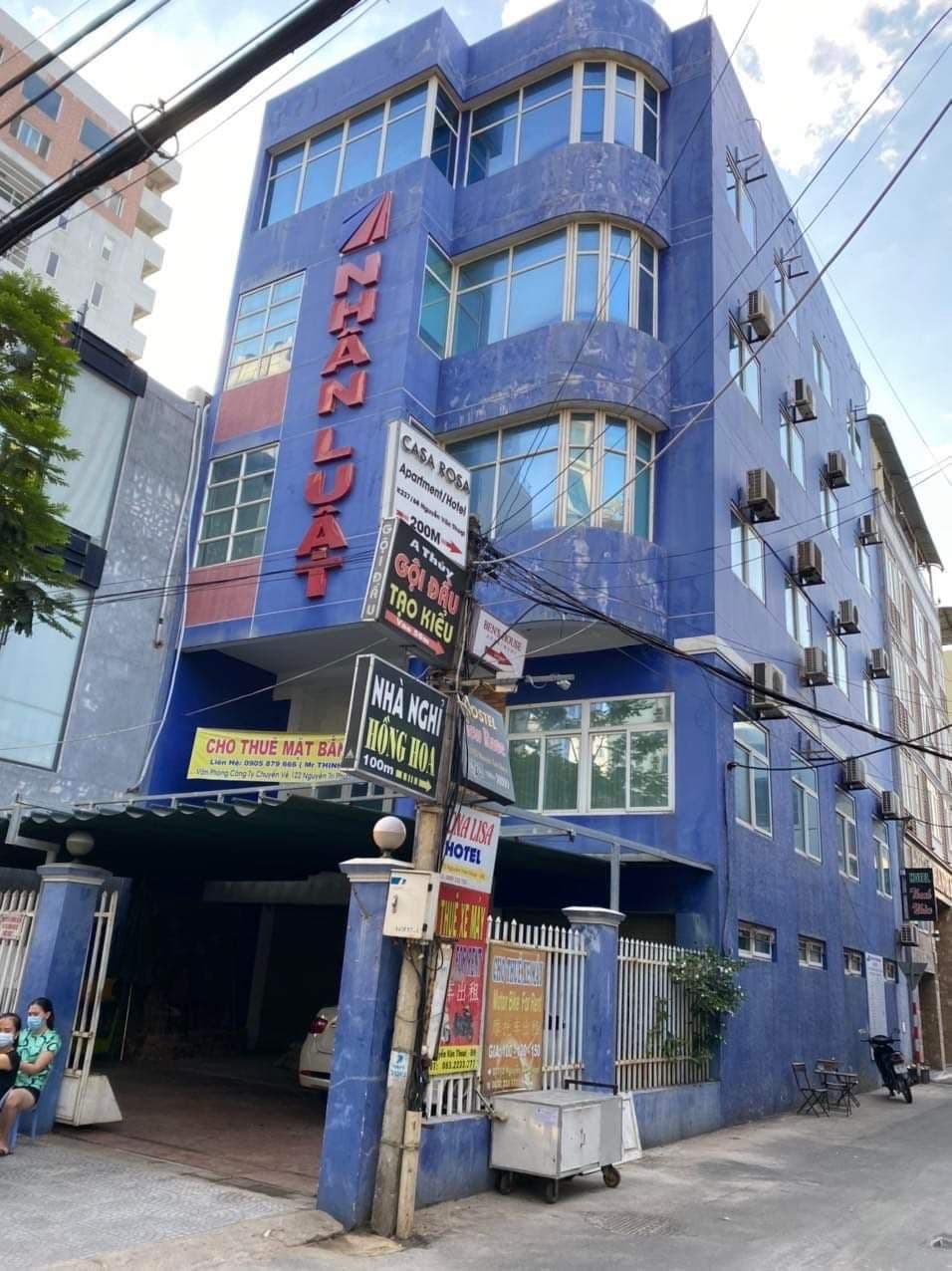 Nhà 5 tầng kiểu văn phòng tại Nguyễn Văn Thoại, diện tích đất 202m2, phù hợp làm văn phòng