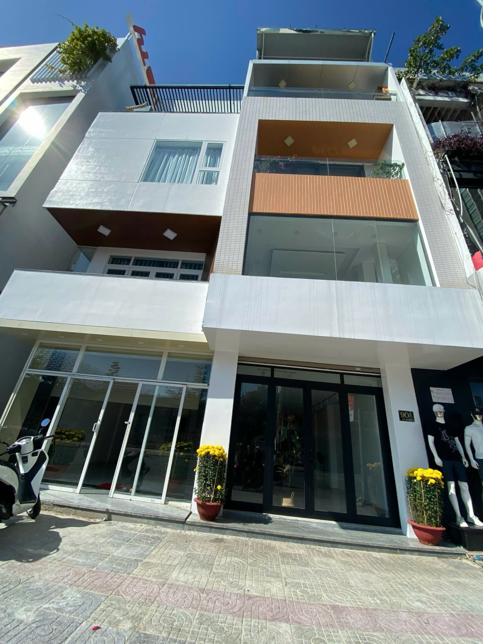 Nhà nguyên căn 4,5 tầng đường Lê Duẩn diện tích 135m² phù hợp kinh doanh - Ảnh 2