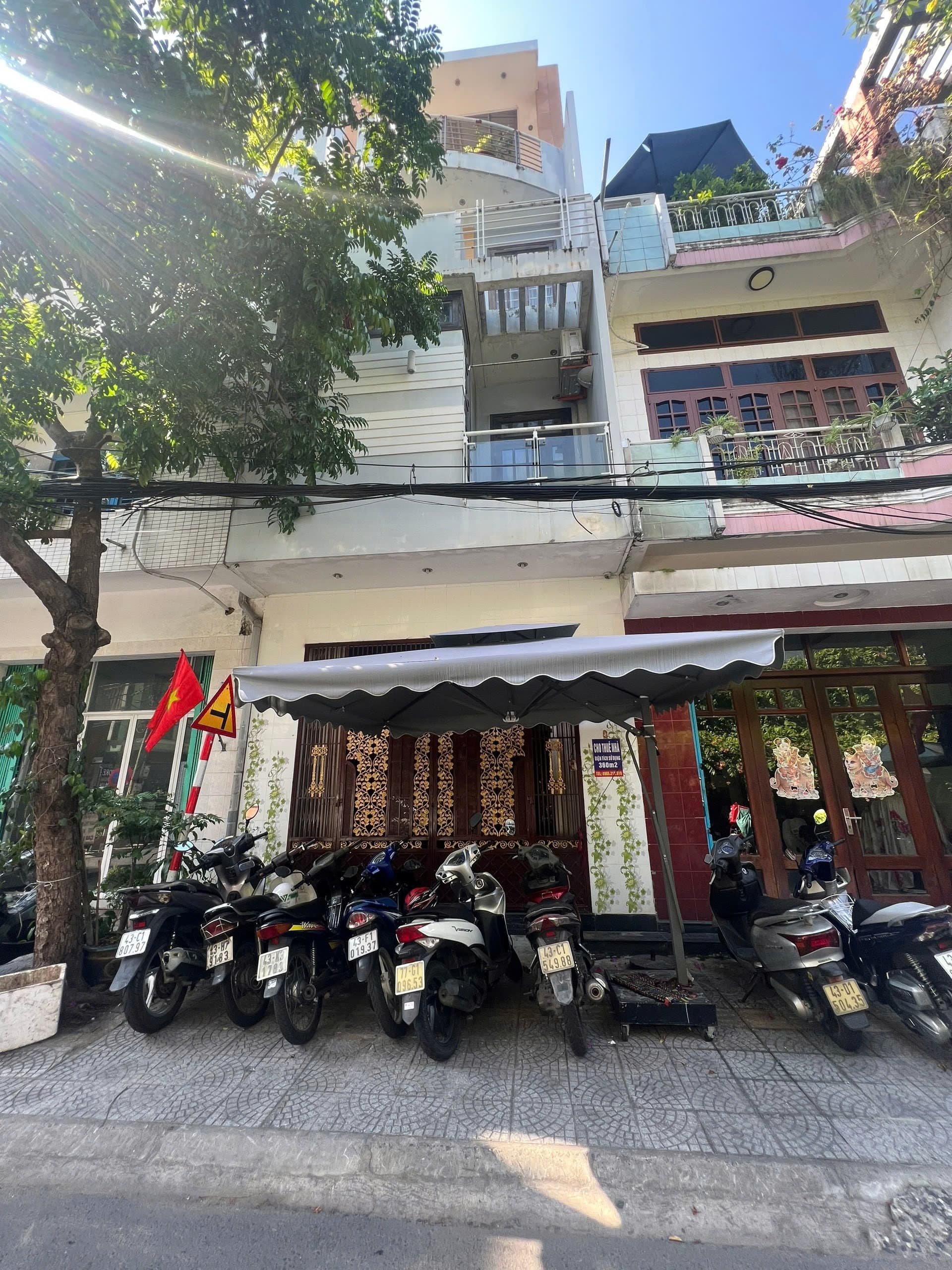 Nhà nguyên căn 3 tầng đường Trần Tống, diện tích sử dụng 300m2, có 7 phòng phù hợp khai thác lưu trú