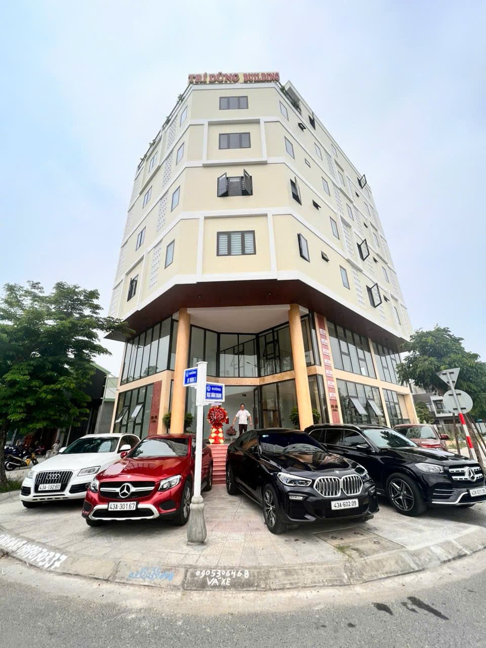 Văn phòng và căn hộ cho thuê tại góc Mạc Đăng Doanh, diện tích 360m2 và 40m2