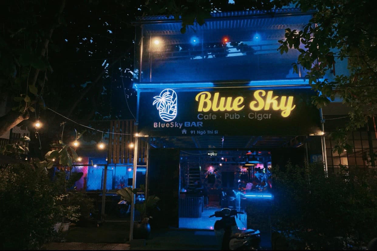Mặt bằng kinh doanh nguyên quán Pub đường Ngô Thì Sĩ, diện tích 100m², phù hợp kinh doanh ăn uống