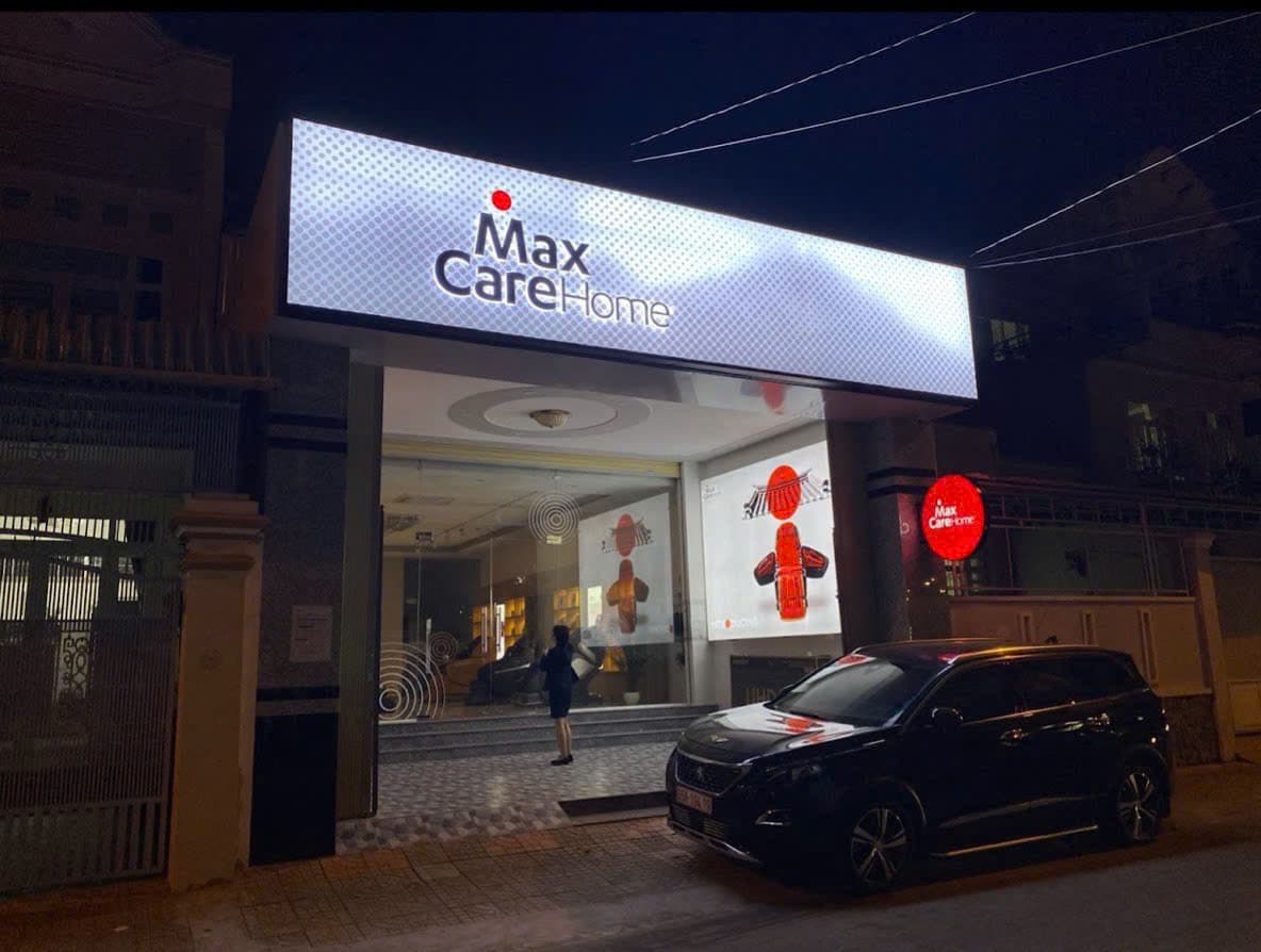 Nhà nguyên căn 3 tầng đường Hoàng Văn Thụ, diện tích 130m2, phù hợp kinh doanh mỹ phẩm và thời trang