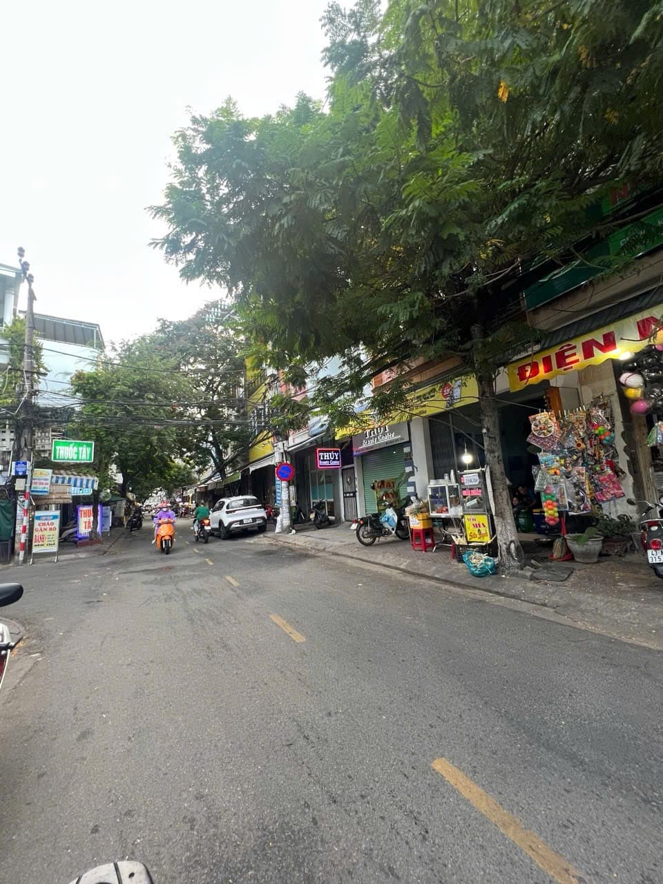Nhà nguyên căn 2 tầng đường Cù Chính Lan - Ảnh 2
