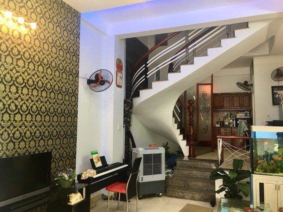 Nhà nguyên căn 3 tầng đường Đỗ Quang, phù hợp kinh doanh - Ảnh 6