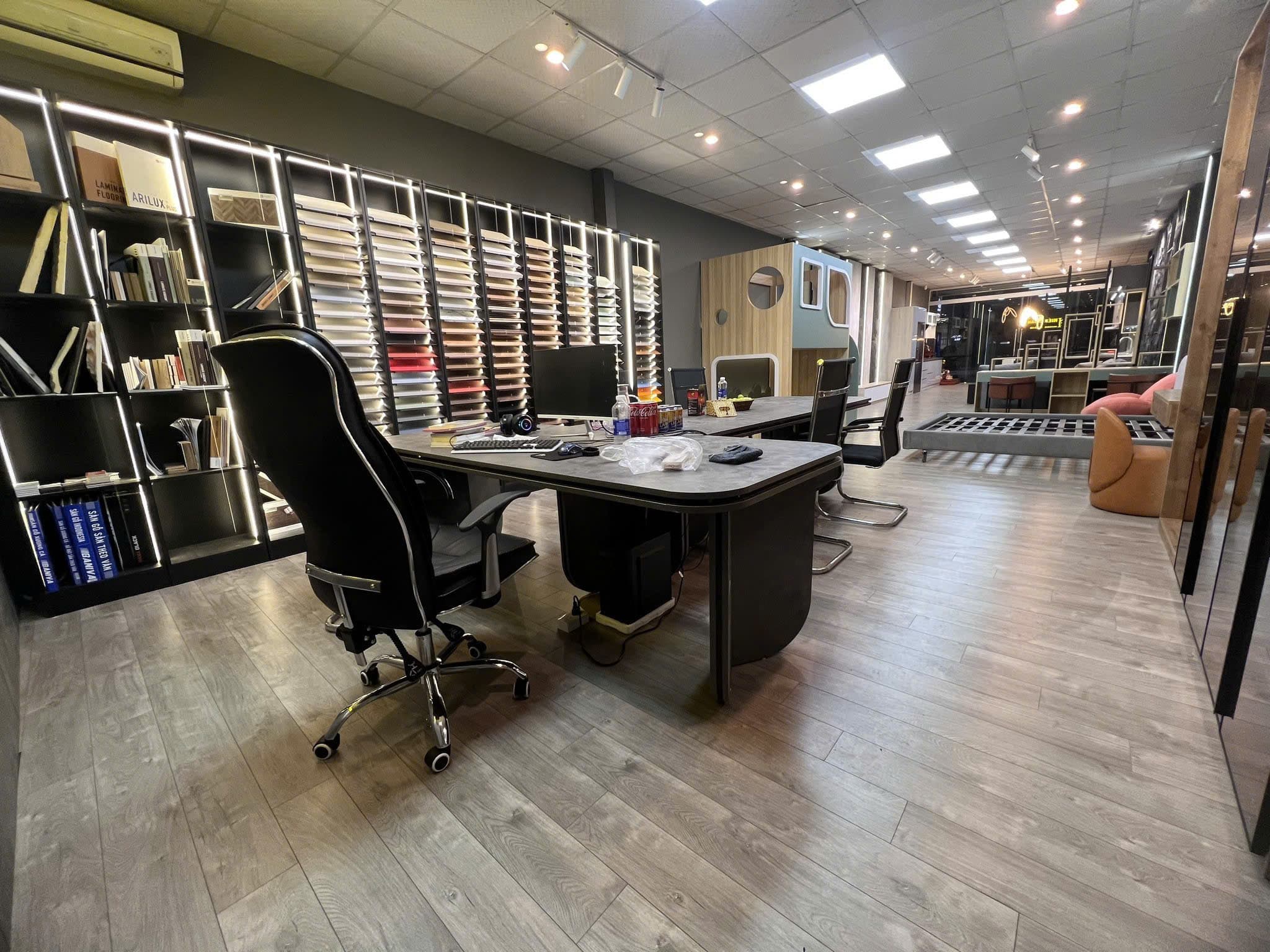 Showroom nội thất 175m2 tại Nguyễn Hữu Thọ, phù hợp kinh doanh - Ảnh 5