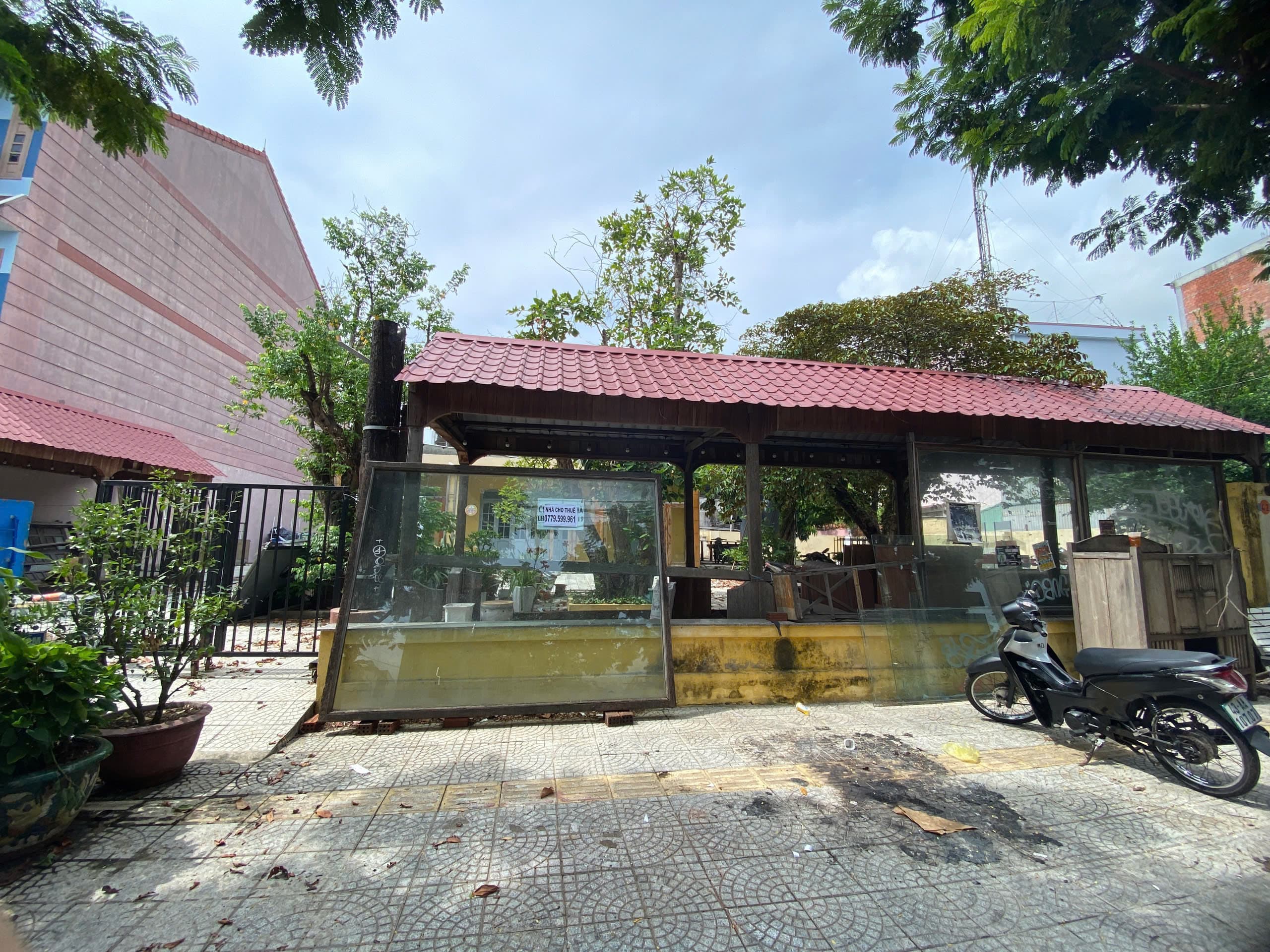 Mặt bằng kinh doanh 650m2 tại Ngô Thì Sỹ, Ngũ Hành Sơn ngang 30m phố Tây AN Thượng