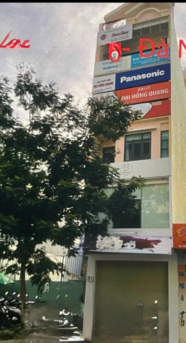 Nhà 5 tầng rưỡi có thang máy tại Chi Lăng, diện tích 5x22m, phù hợp văn phòng hoặc kinh doanh