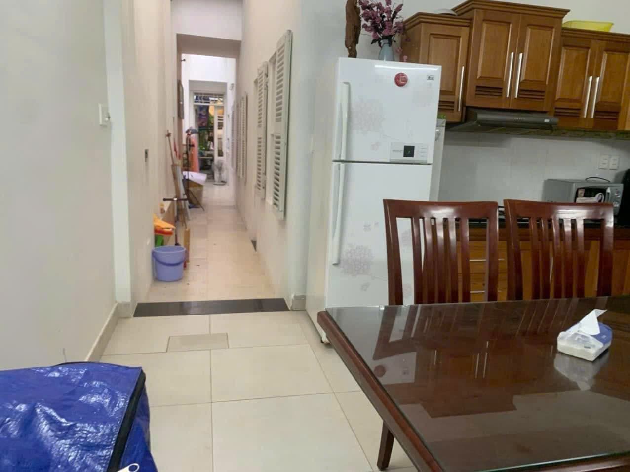 Nhà mặt kiệt tại Lý Thường Kiệt, phù hợp văn phòng và spa