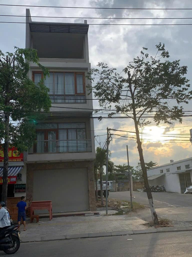 Nhà nguyên căn 4 tầng đường Nguyễn Hữu Thọ, diện tích 170m2, phù hợp kinh doanh - Ảnh 3