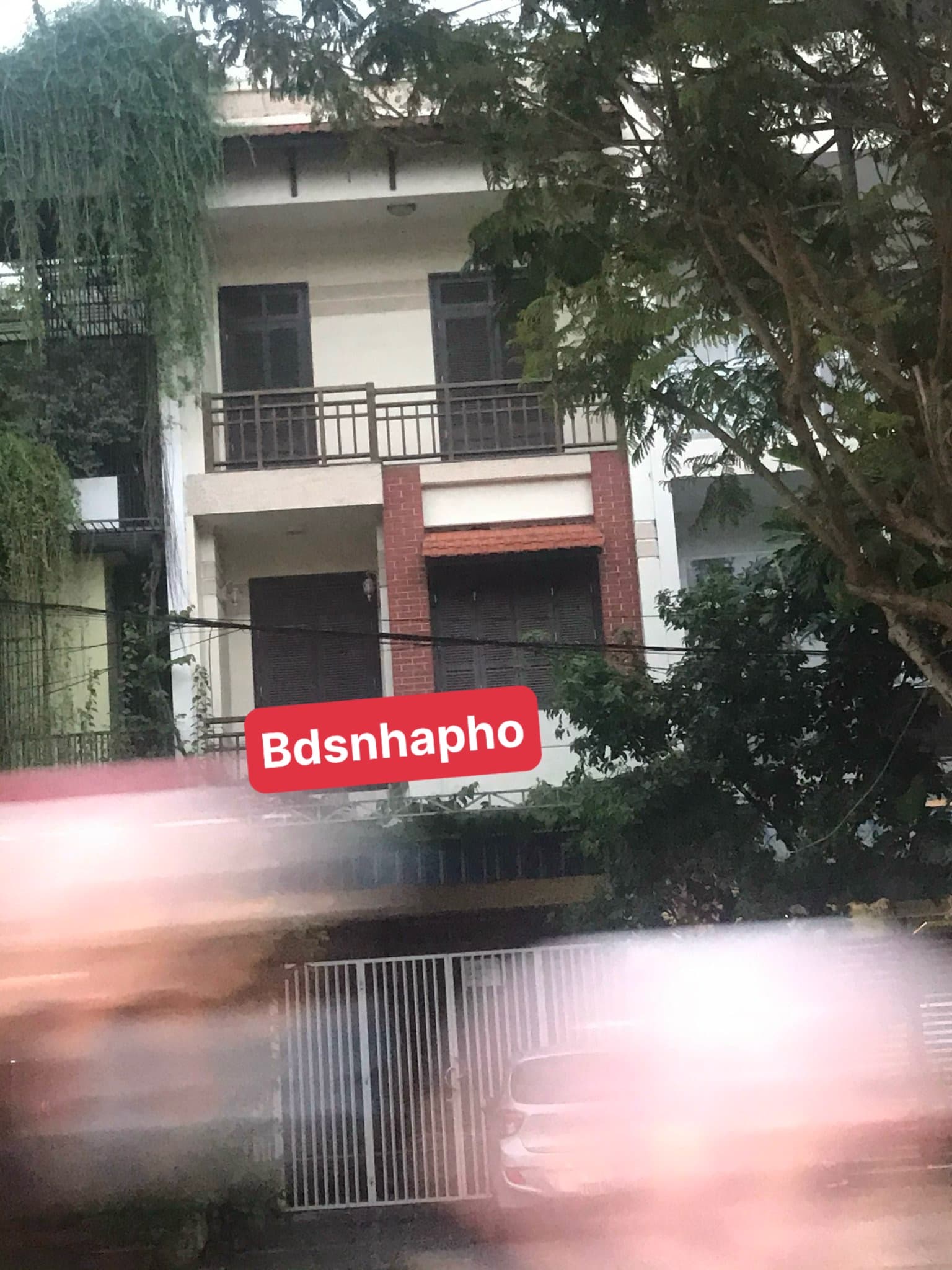 Nhà 4 tầng diện tích 90m2, cho thuê làm văn phòng