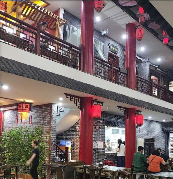 Nhà hàng 2-3 tầng  tại Hồ Xuân Hương - Ảnh 2