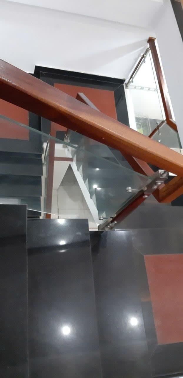 Nhà mặt tiền 2 tầng tại Nguyễn Phước Nguyên  - Ảnh 2