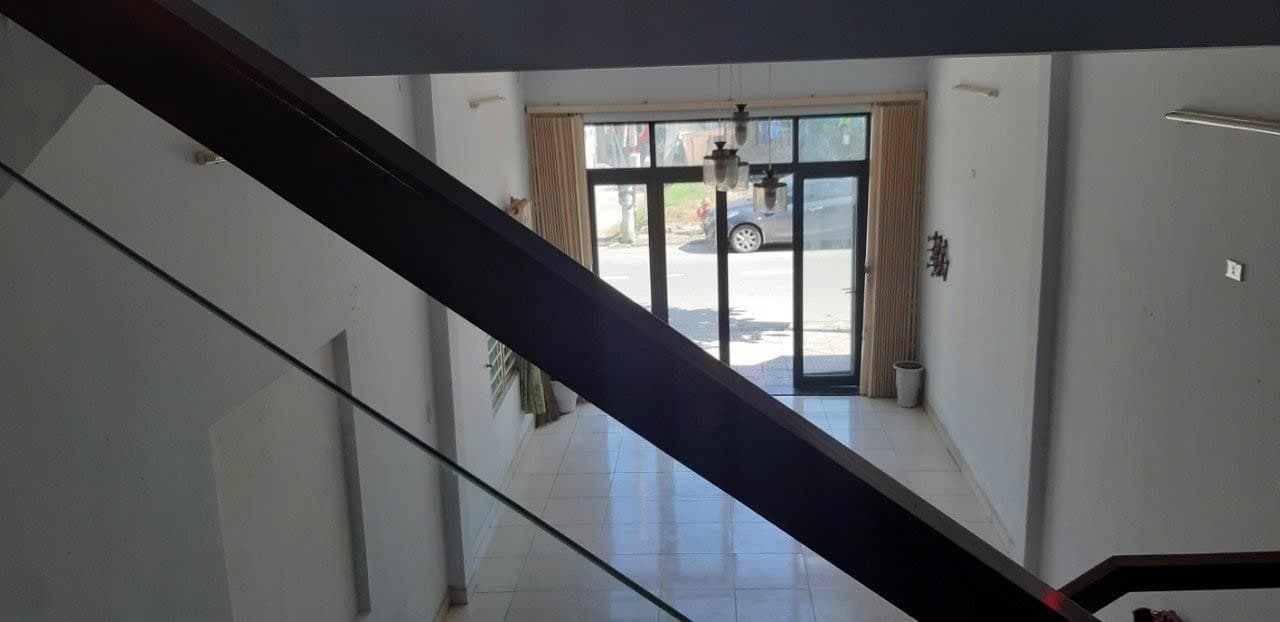 Nhà mặt tiền 2 tầng tại Nguyễn Phước Nguyên  - Ảnh 3