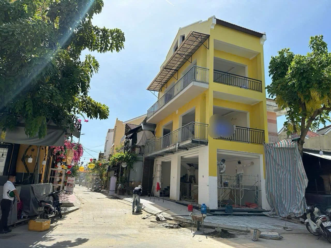 Nhà 3 tầng 60m2 2mặt tiền đường Nguyễn Hoàng - Hội An