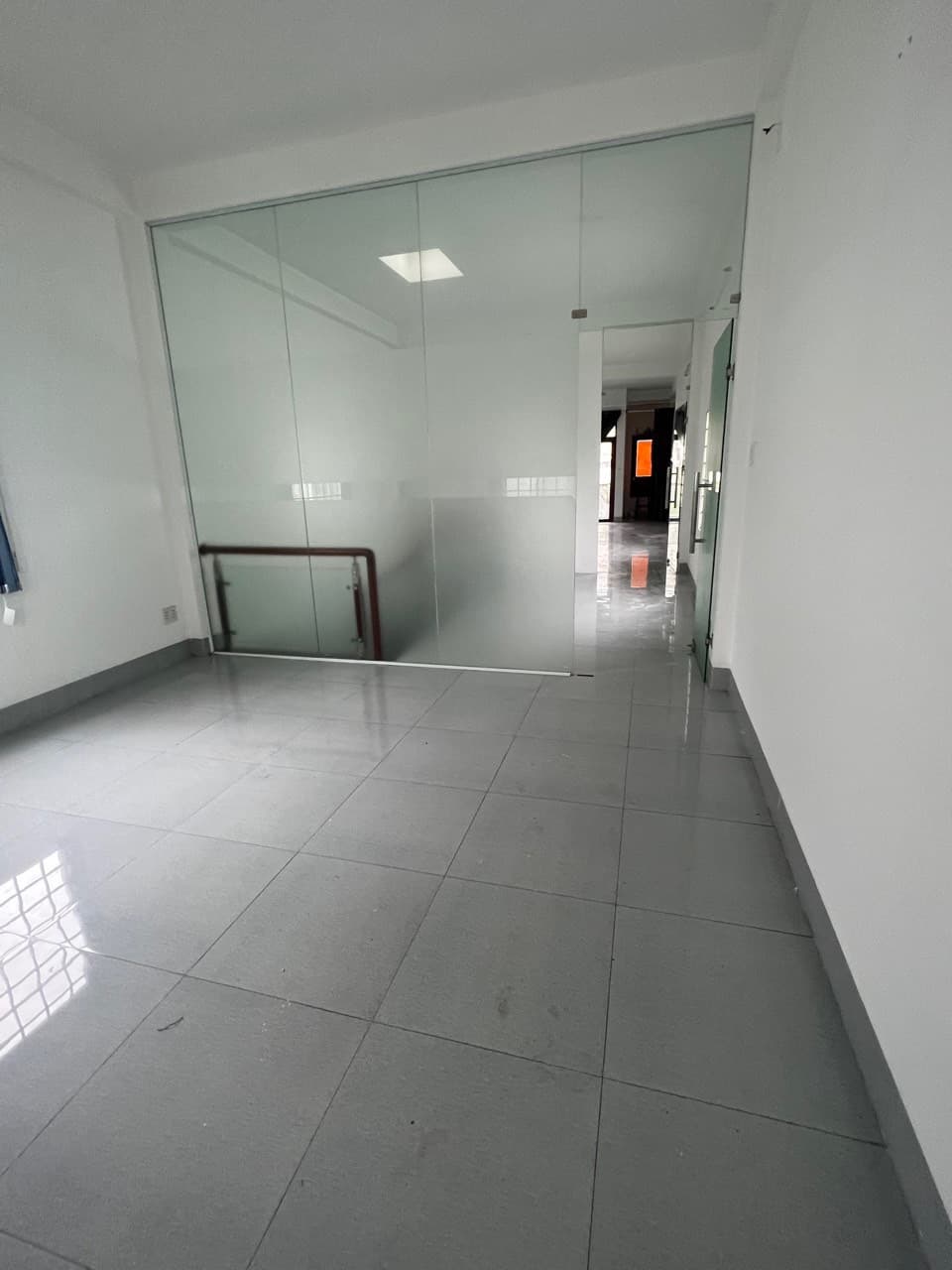 Nhà 3 tầng tại Núi Thành, diện tích 100m2, phù hợp để ở hoặc kinh doanh - Ảnh 4