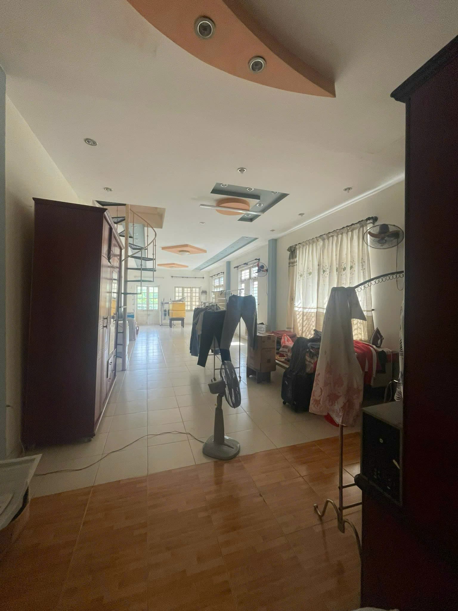 Nhà nguyên căn 3 tầng đường Thái Phiên, diện tích 127,4m2, phù hợp kinh doanh - Ảnh 6