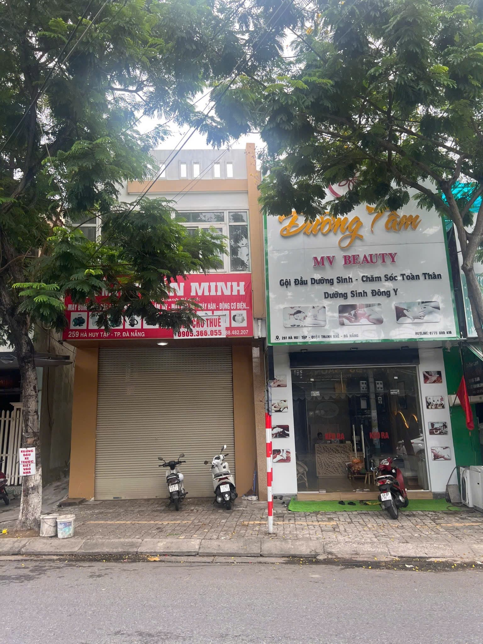 Nhà nguyên căn 2 tầng có lửng tại Hà Huy Tập, phù hợp kinh doanh