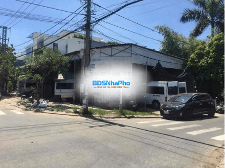 Mặt bằng nhà tiền chế 300m2 góc Lương Trúc Đàm - Hồng Thái, phù hợp kinh doanh
