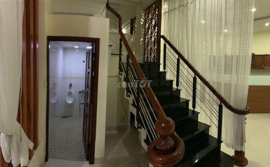 Nhà nguyên căn 4 tầng đường Trưng Nữ Vương, quận Hải Châu  - Ảnh 5
