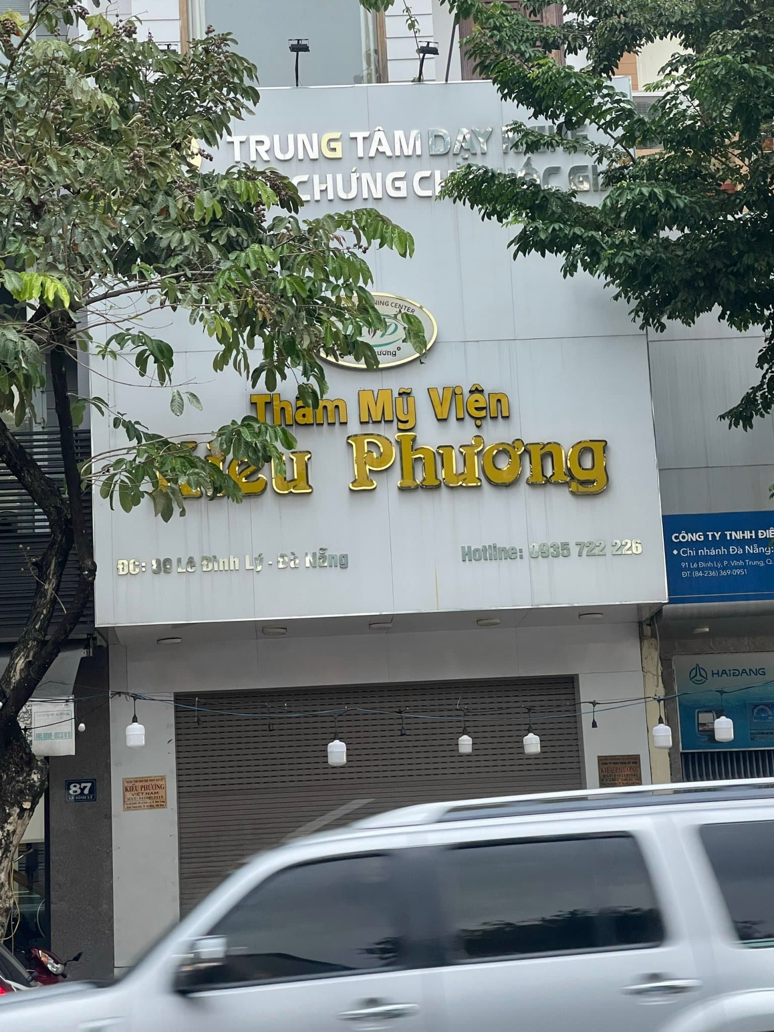 Nhà 5 tầng mặt tiền Lê Đình Lý, diện tích 90m², phù hợp kinh doanh và spa