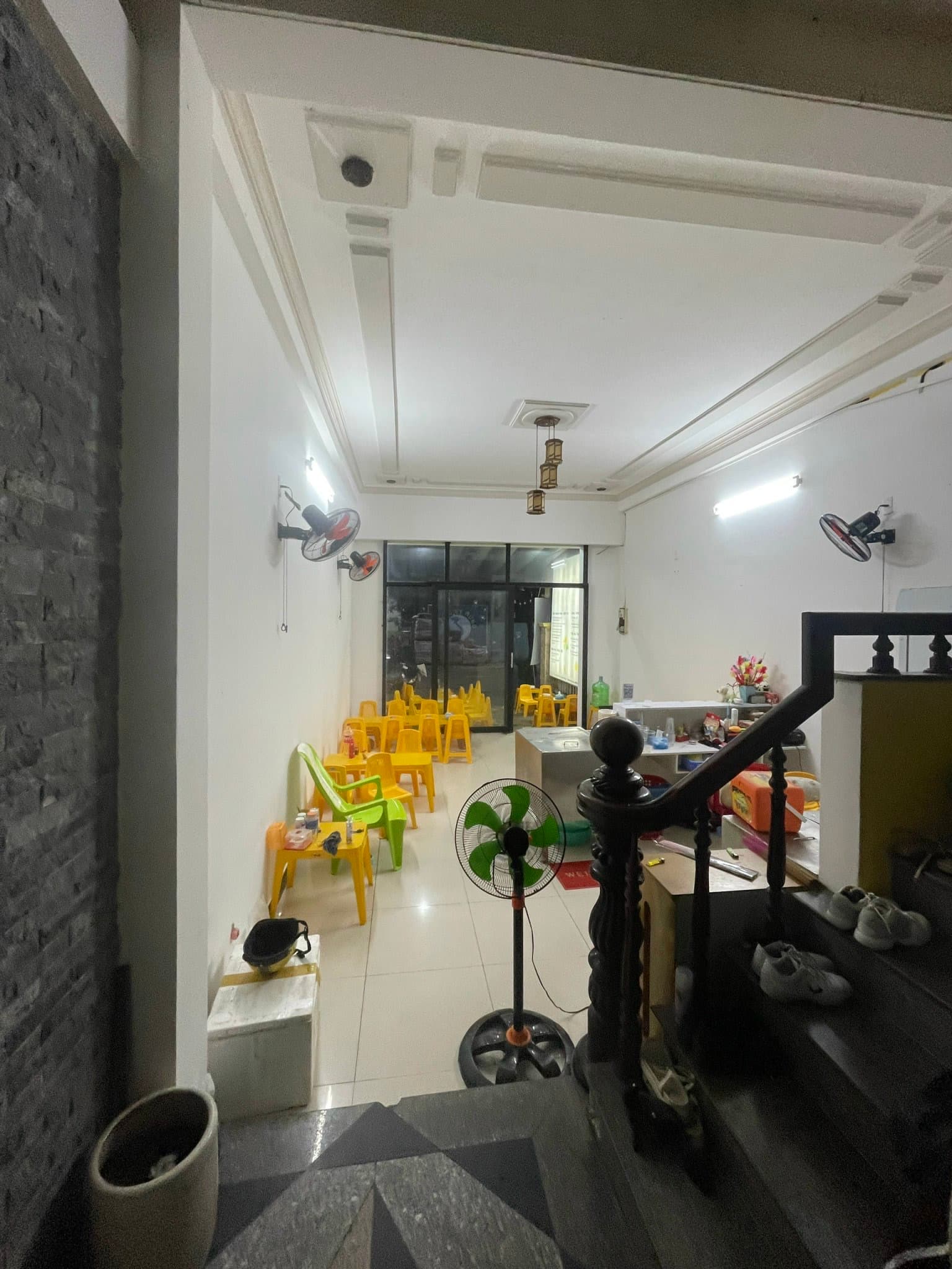 Mặt bằng kinh doanh 2 tầng tại Hà Bổng, diện tích 112.5m², phù hợp spa thẩm mỹ