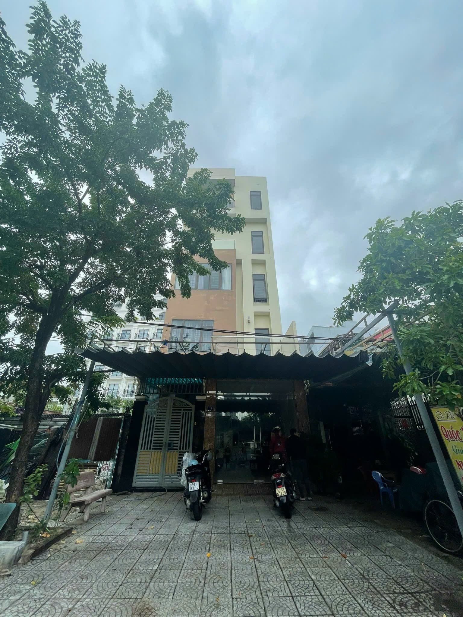 Nhà nguyên căn 5 tầng có thang máy đường Đặng Vũ Hỷ, diện tích 150m², phù hợp văn phòng và kinh doanh